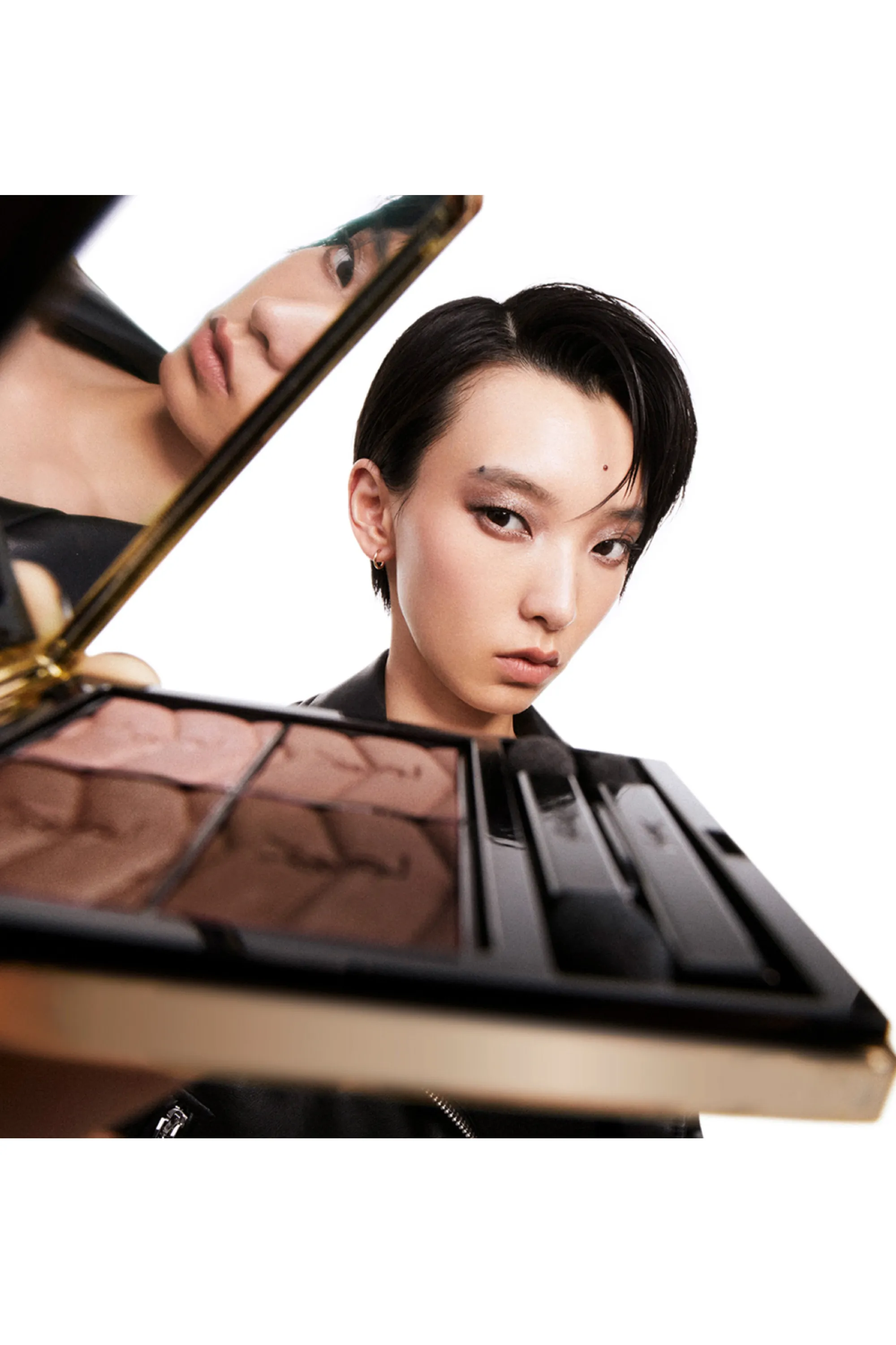 Yves Saint Laurent Palette de 4 ombres à paupières Couture Mini Clutch-5 g