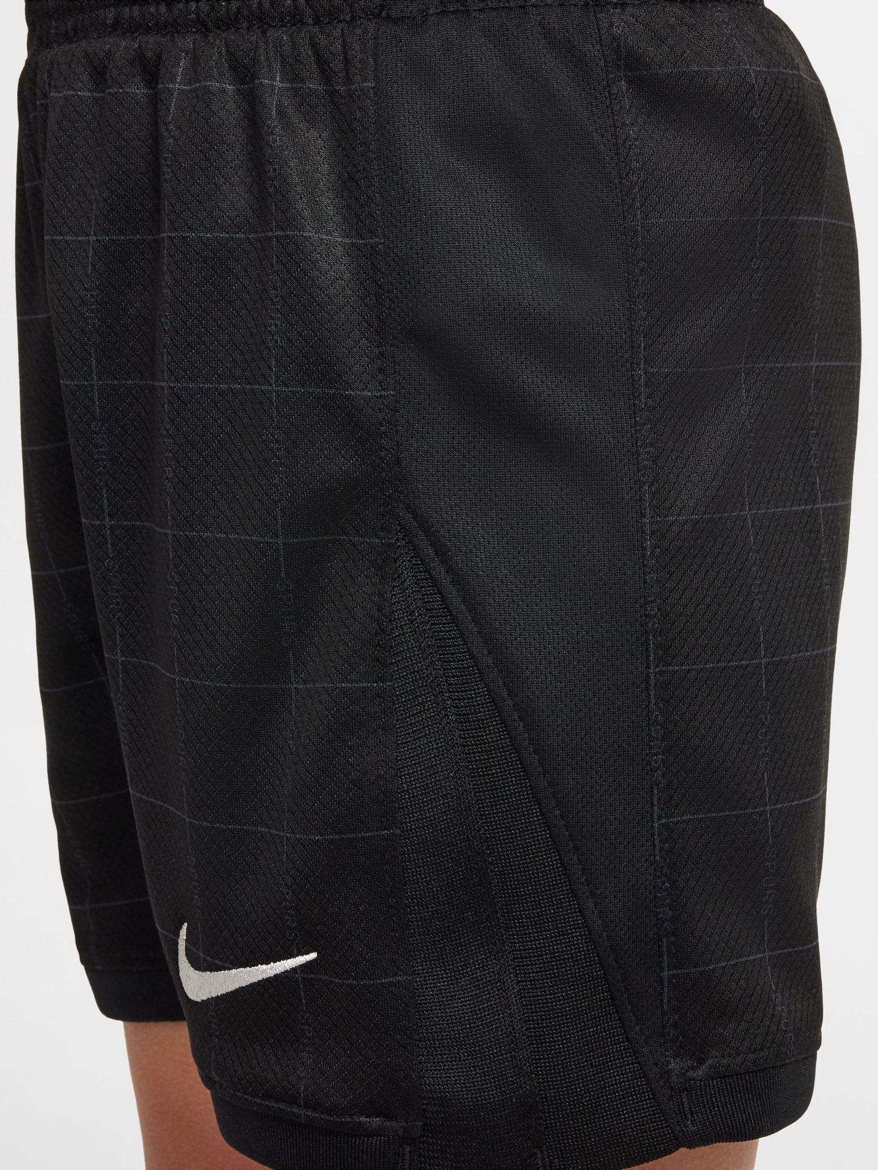 Nike Tottenham Hotspur 2025/26 Stadium T-shirt en short set