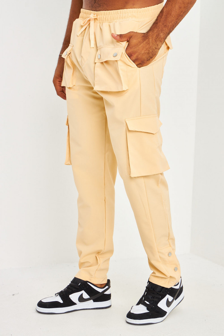 Pantalon cargo poches plaquées beige