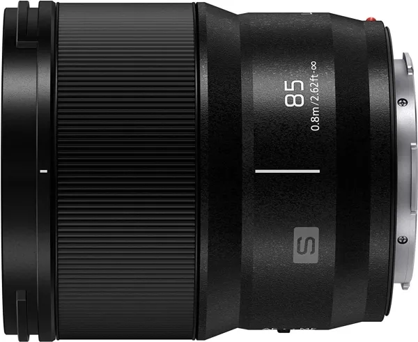 Panasonic Lumix S S-S85E - Telefoto objektiv - 85 mm - f/1.8 - L-Mount - for Leica SL2, SL2-S; Leica CL; Panasonic Lumix DC-BS1H, S1, S1R, S1H, S5, S5M2, S5M2X; Sigma fp, fp L