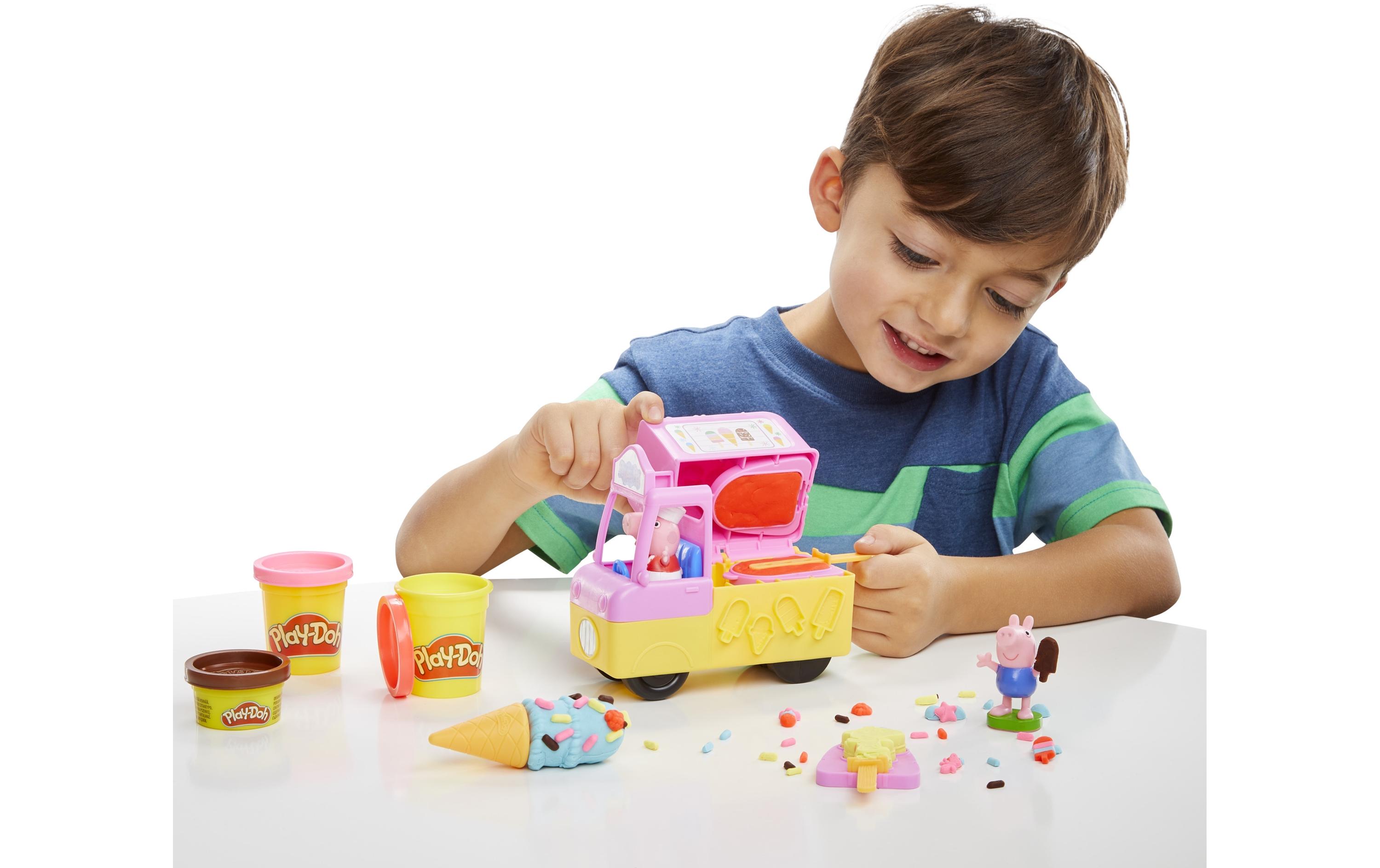 Knetspielzeug Peppa`s Ice Cream PlaysetPeppas Eiscreme-Spielset mit 5 Knetdosen