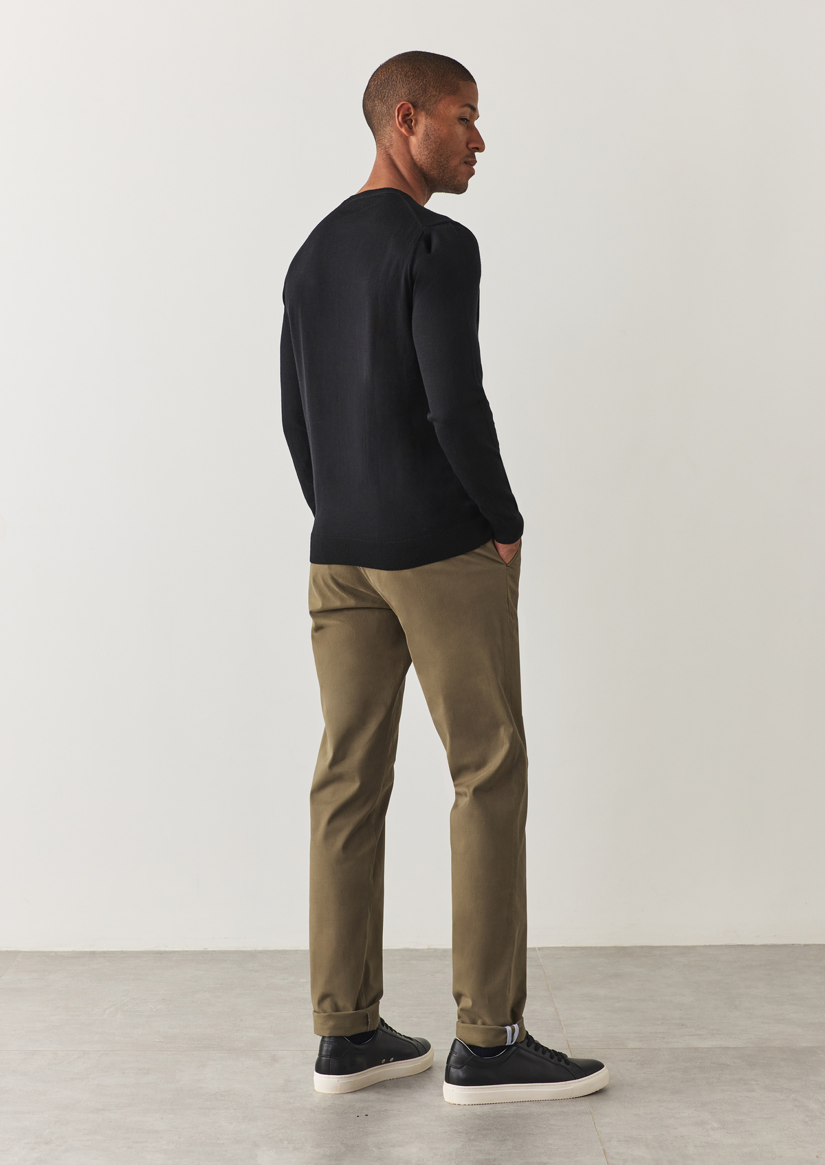 Chino slack skinny en coton stretch uni vert kaki