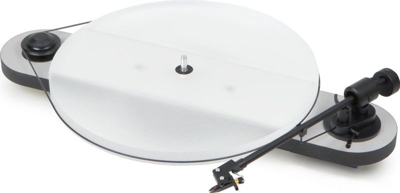 Pro-Ject - Elemental USB - Platenspeler - Zwart - Kunststeen