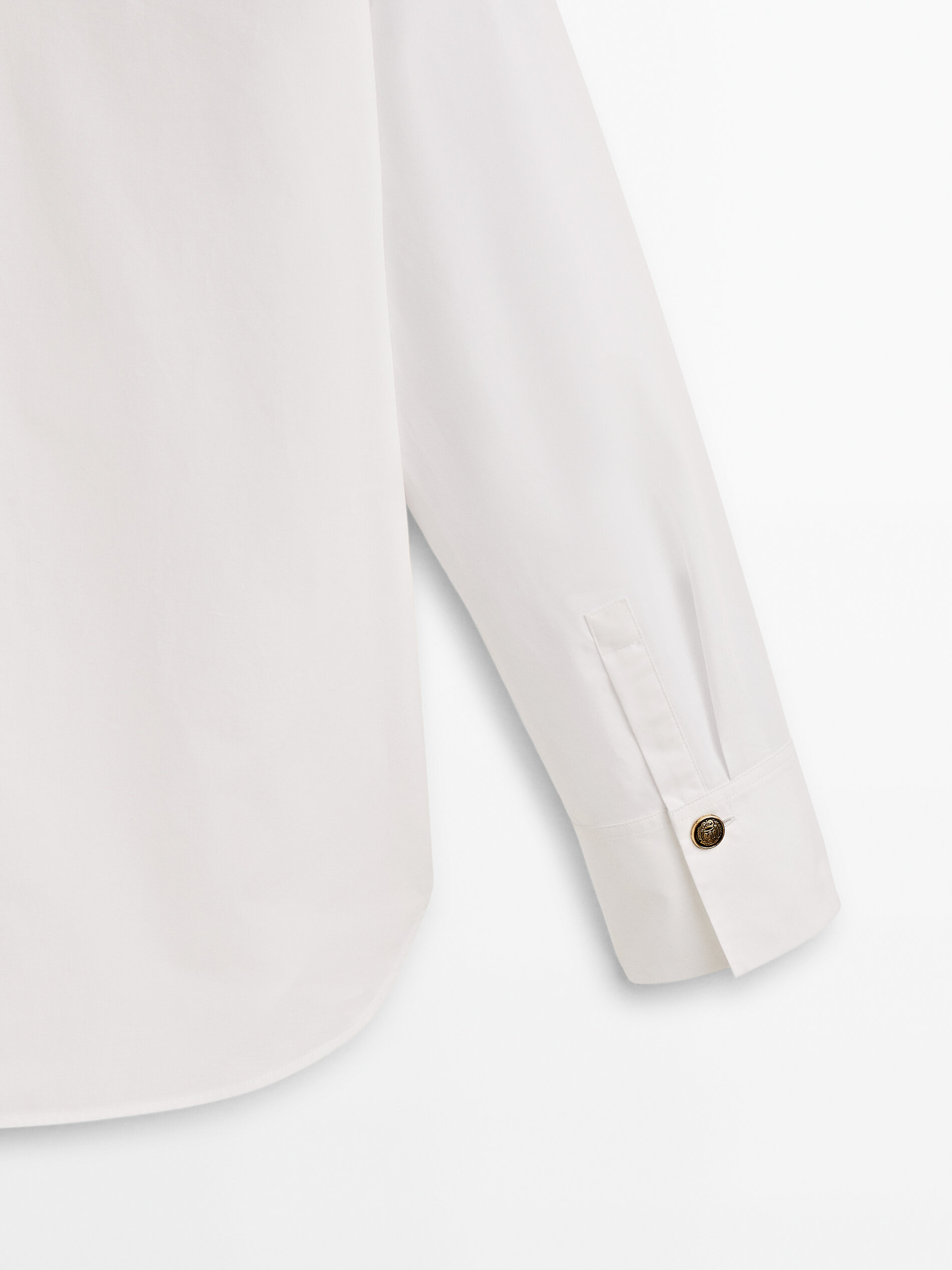 Camisa de popeline com detalhe de botão dourado - BRANCA