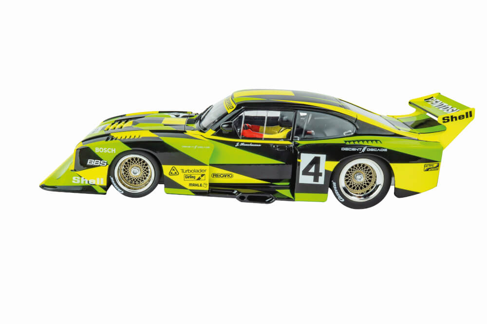 CARRERA DIGITAL 124 - Ford Capri Zakspeed Turbo Jürgen Hamelmann-Team, No. 4