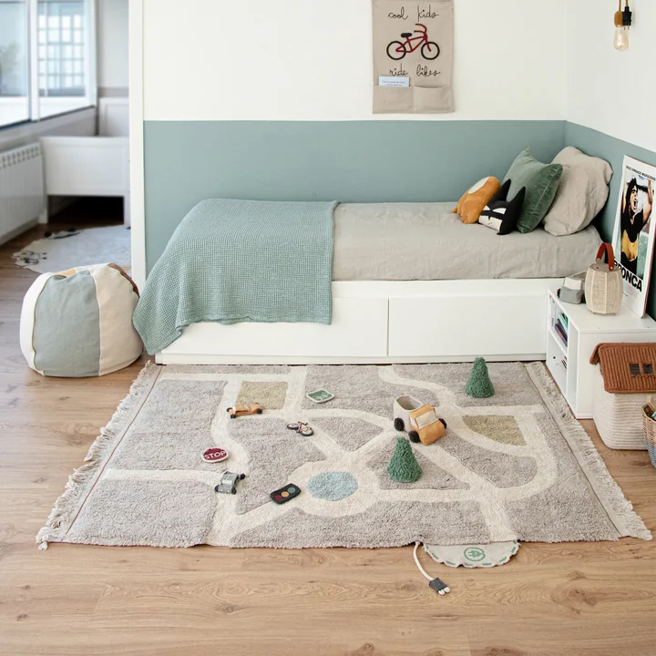 Lorena Canals - Eco-City Spielteppich mit Spielzubehör, 120 x 170 cm, grau