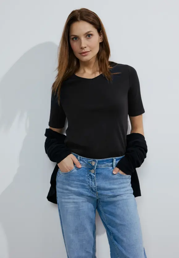 Basic T-Shirt - Black