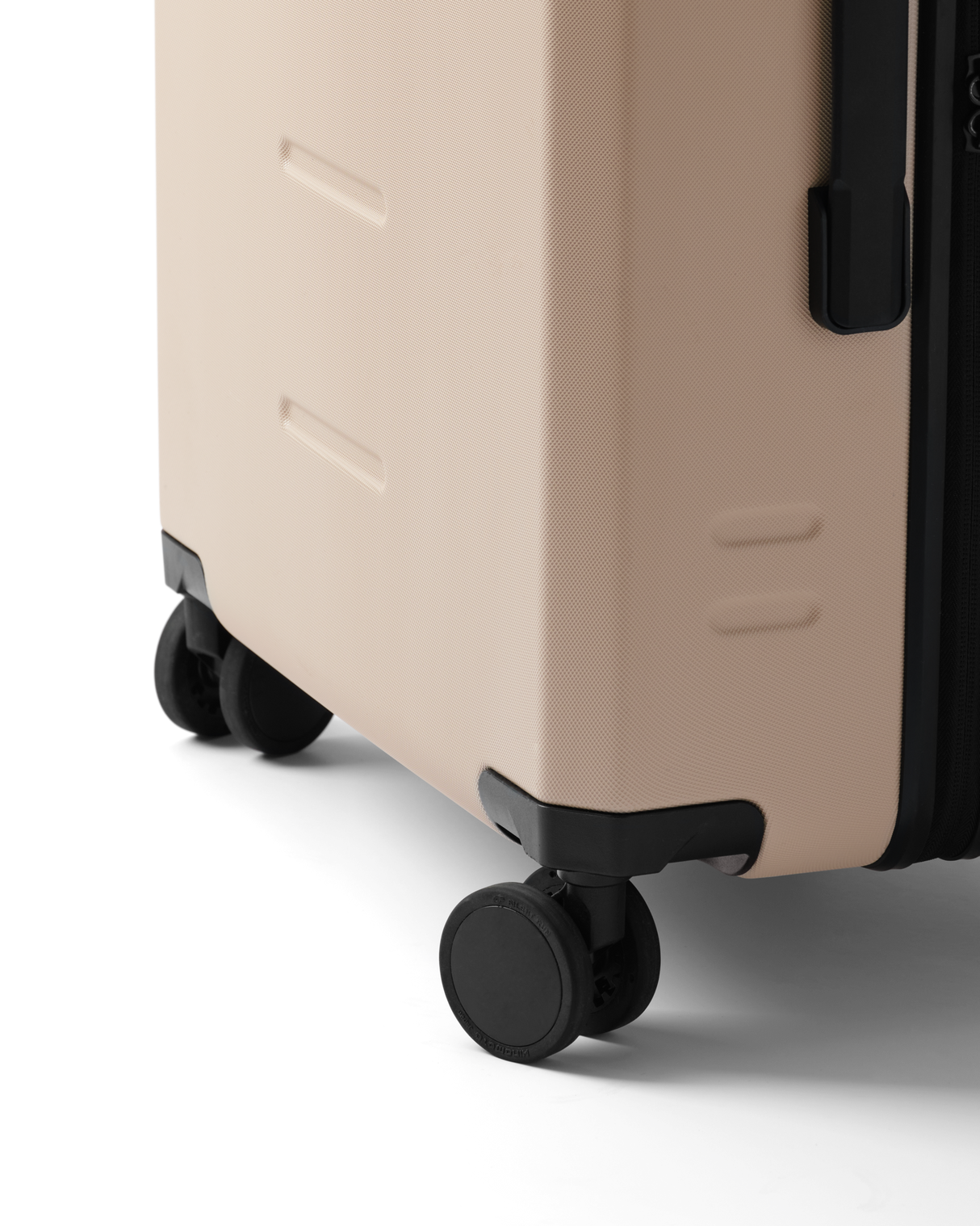 Db<br>Ramverk Check-in Luggage 70L