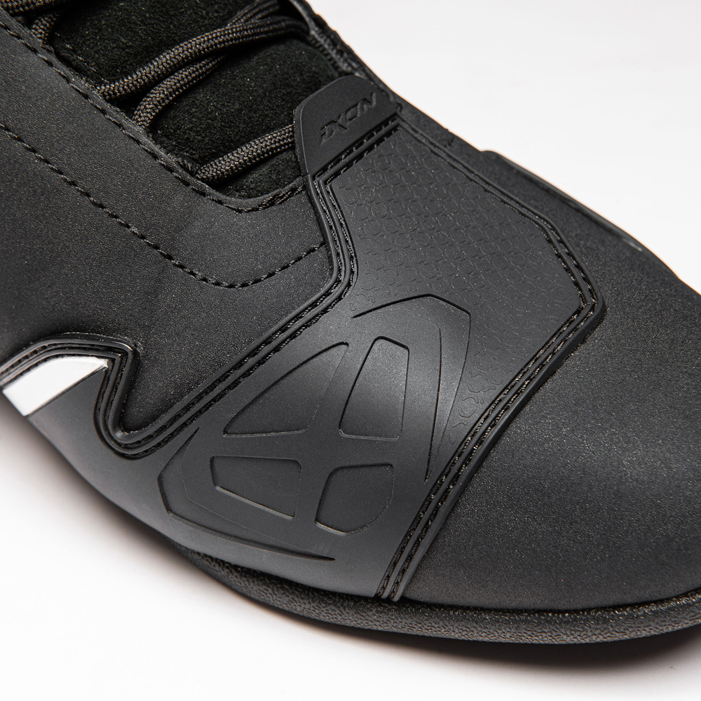 Ixon - Baskets Gambler Waterproof Noir / Blanc