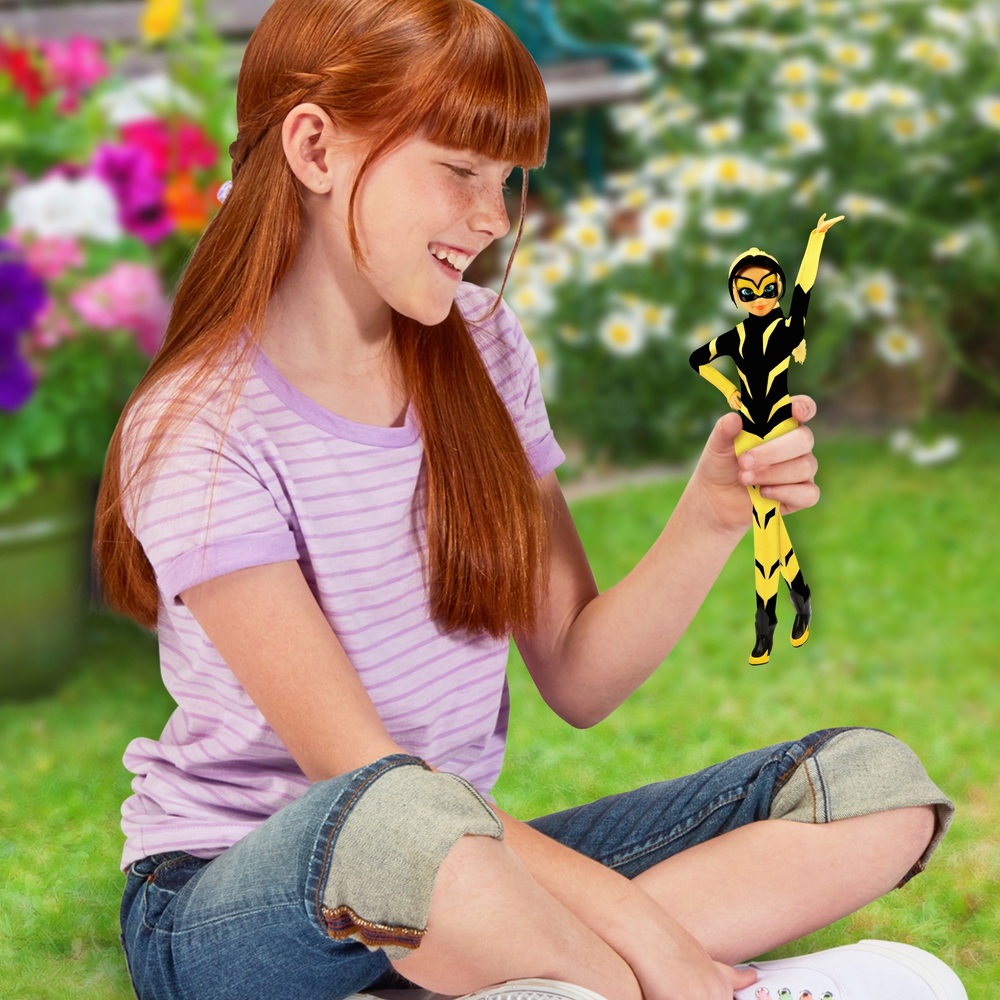 Miraculous Ladybug 26cm Vesperia Modepuppe