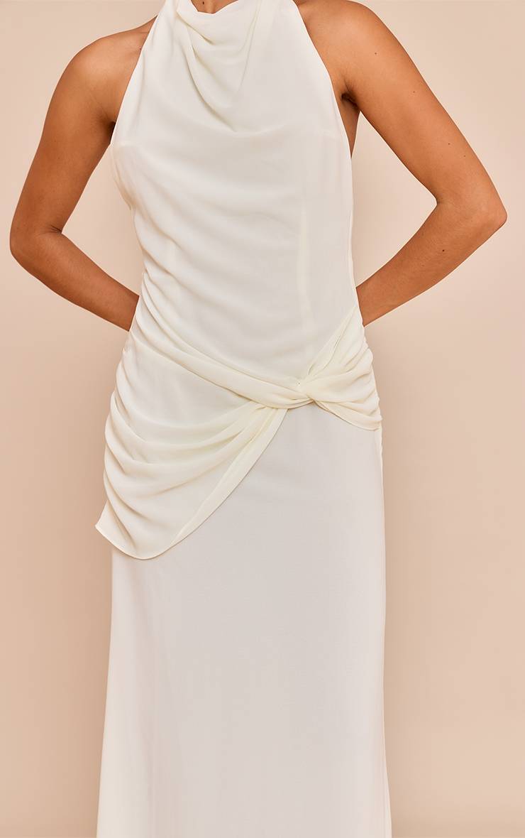 Crème Robe Longue En Mousseline À Détail Torsadé Petite Taille