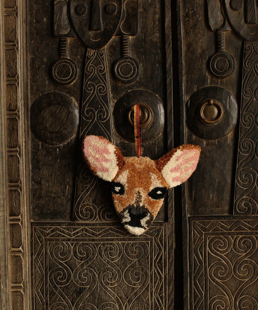 Doing Goods  Francis Fawn ophæng - Brown