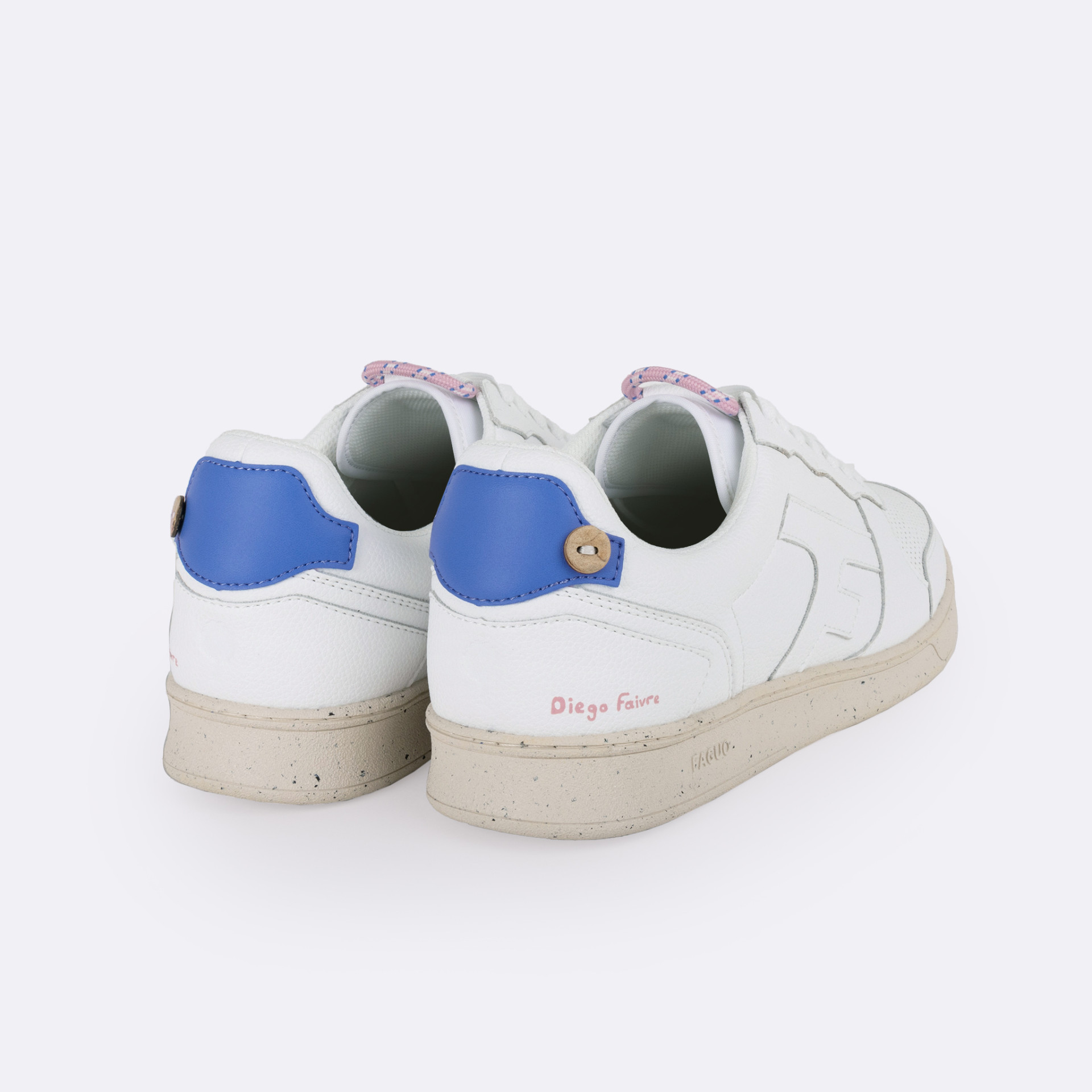 Baskets blanches & bleu - Diego Faivre cuir recyclé - modèle hazel