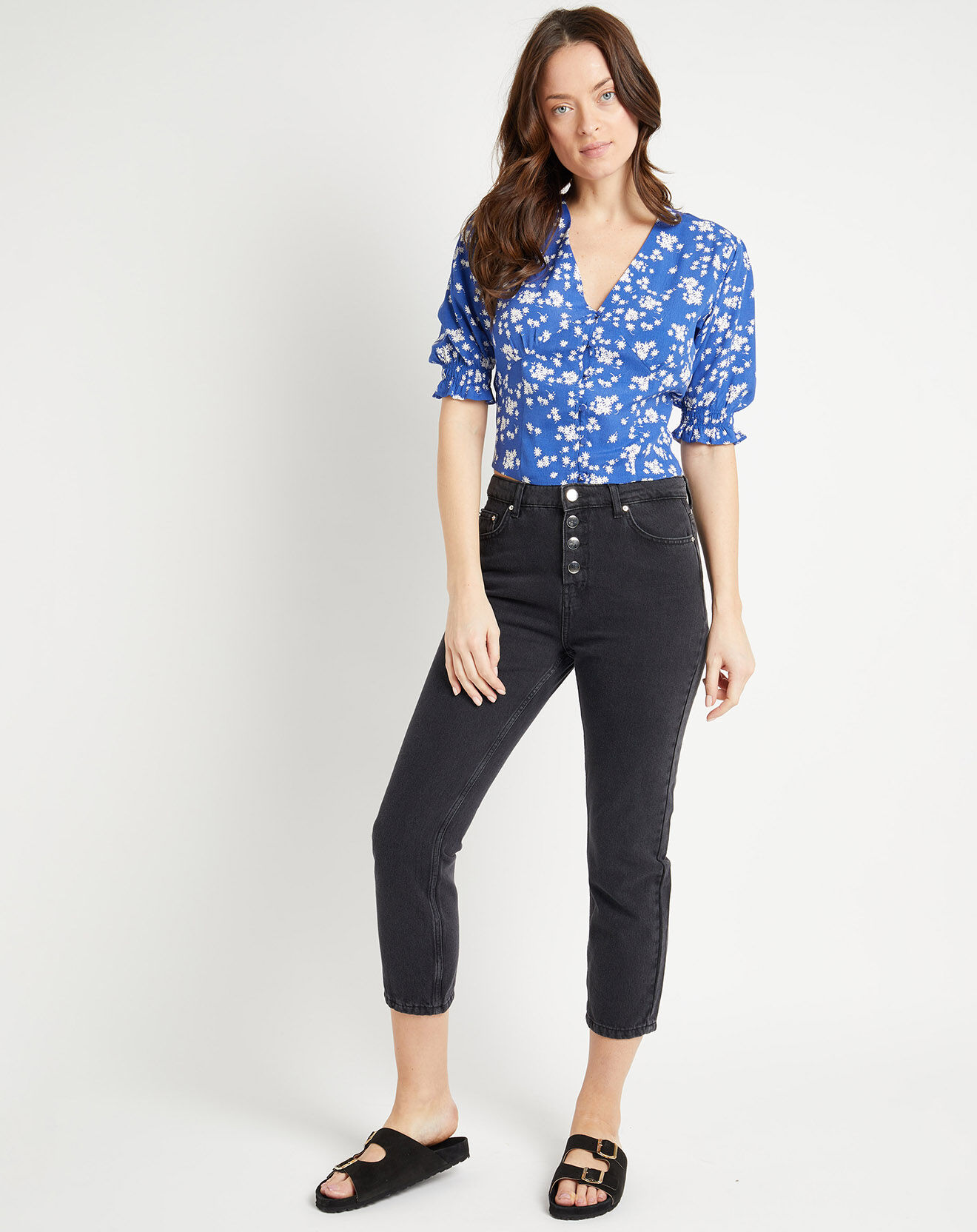 Galeries Lafayette Jean court en Coton Bio Capri boutons noir