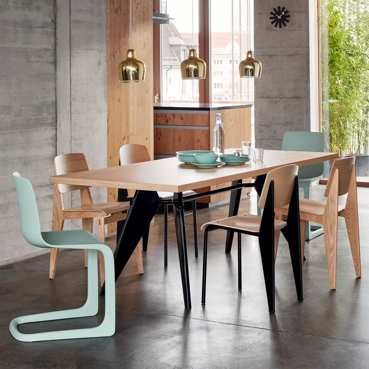 Vitra - EVO-C Vollkunststoff-Stuhl, light mint