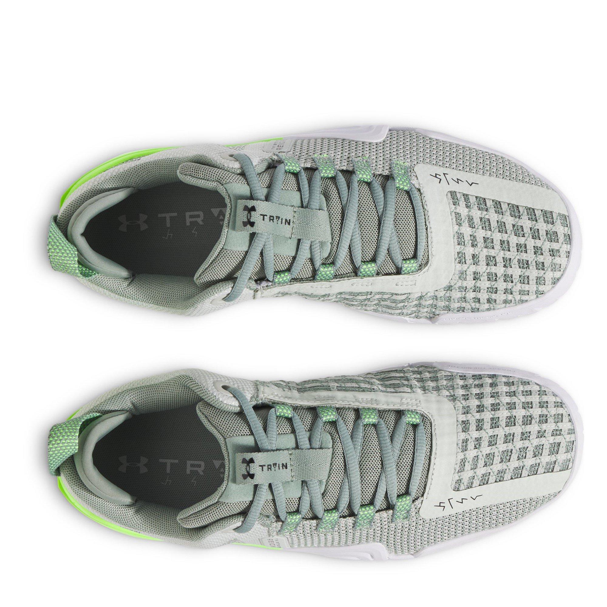Under Armour UA TriBase Reign 6