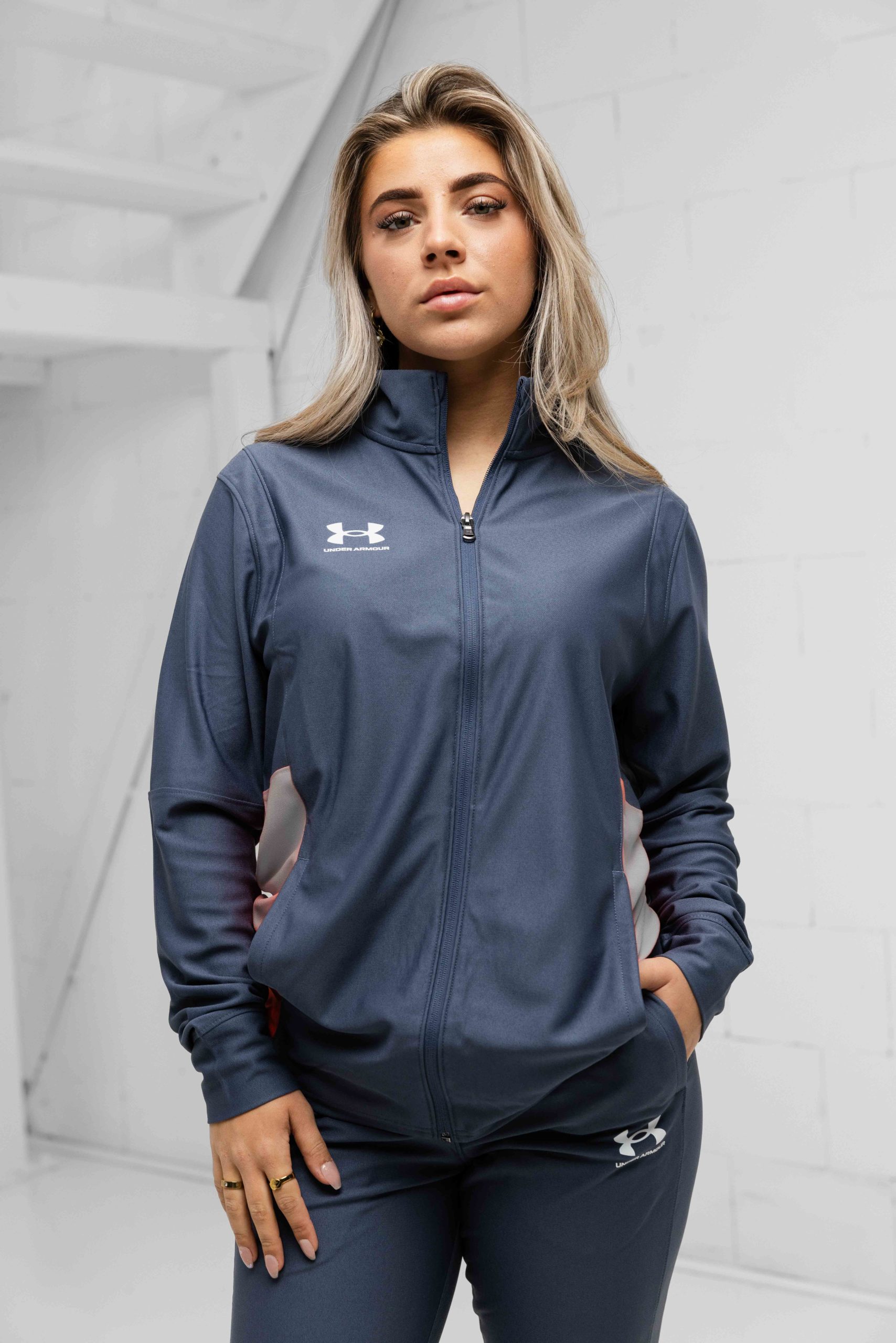 Under Armour Challenger Trainingspak Dames Grijs/Rood