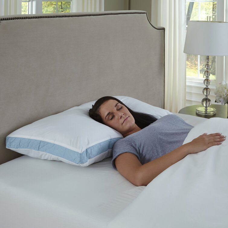 Alodie Pillow