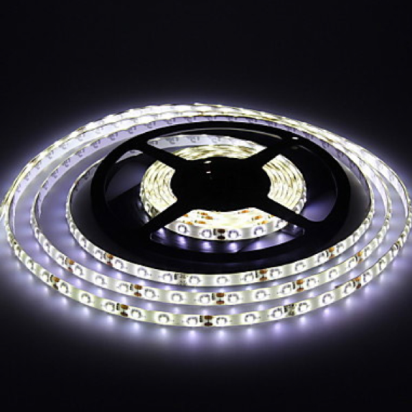 Bandeau LED 5m Blanc chaud étanche autocollant