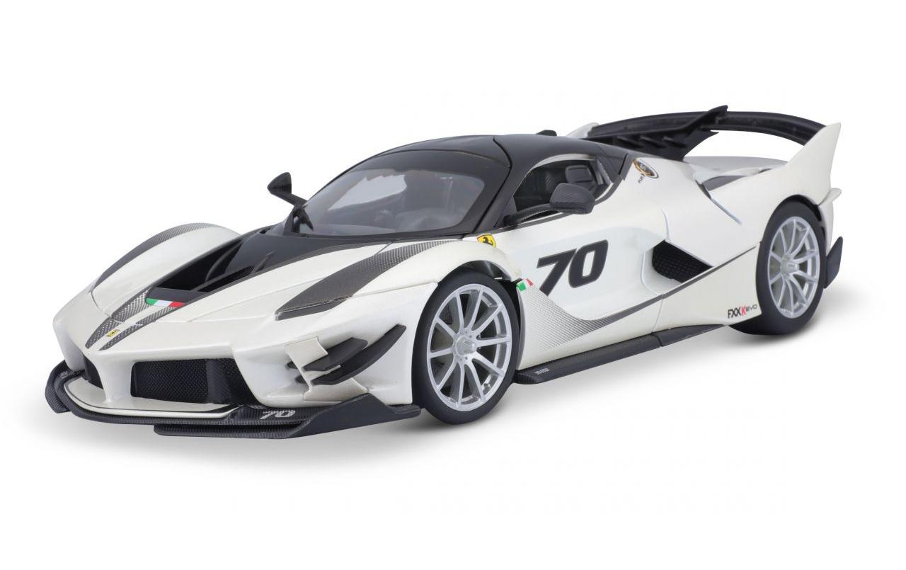 Ferrari R&P FXX-K EVO Weiss 1:18Sammlermodell im Massstab 1:18