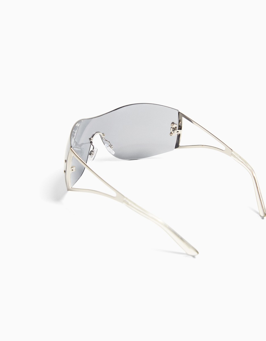 óculos de sol com lentes espelhadas