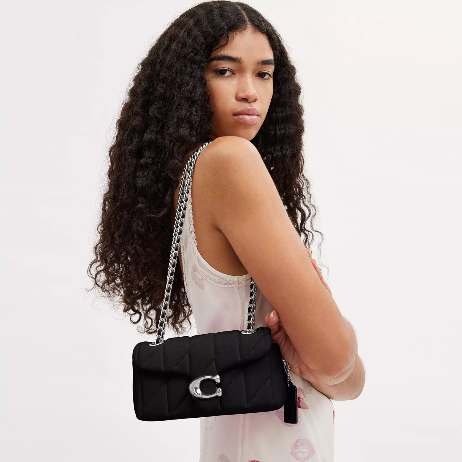 Coach Tabby 20 Shoulderbag With Chain Quilting black