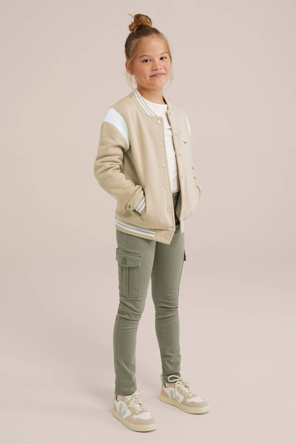 WE Fashion jasje zand/wit