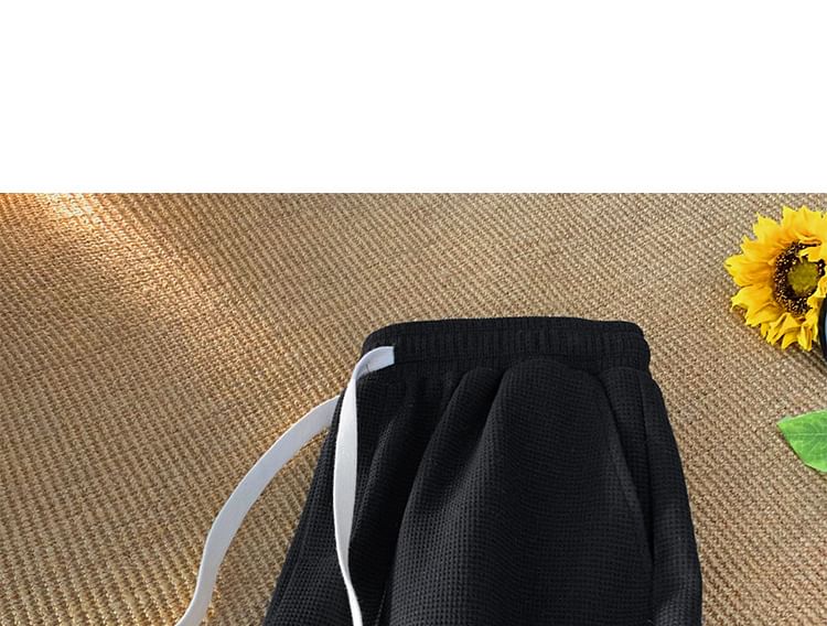 Sinlarity - Effen shorts met trekkoord in de taille
