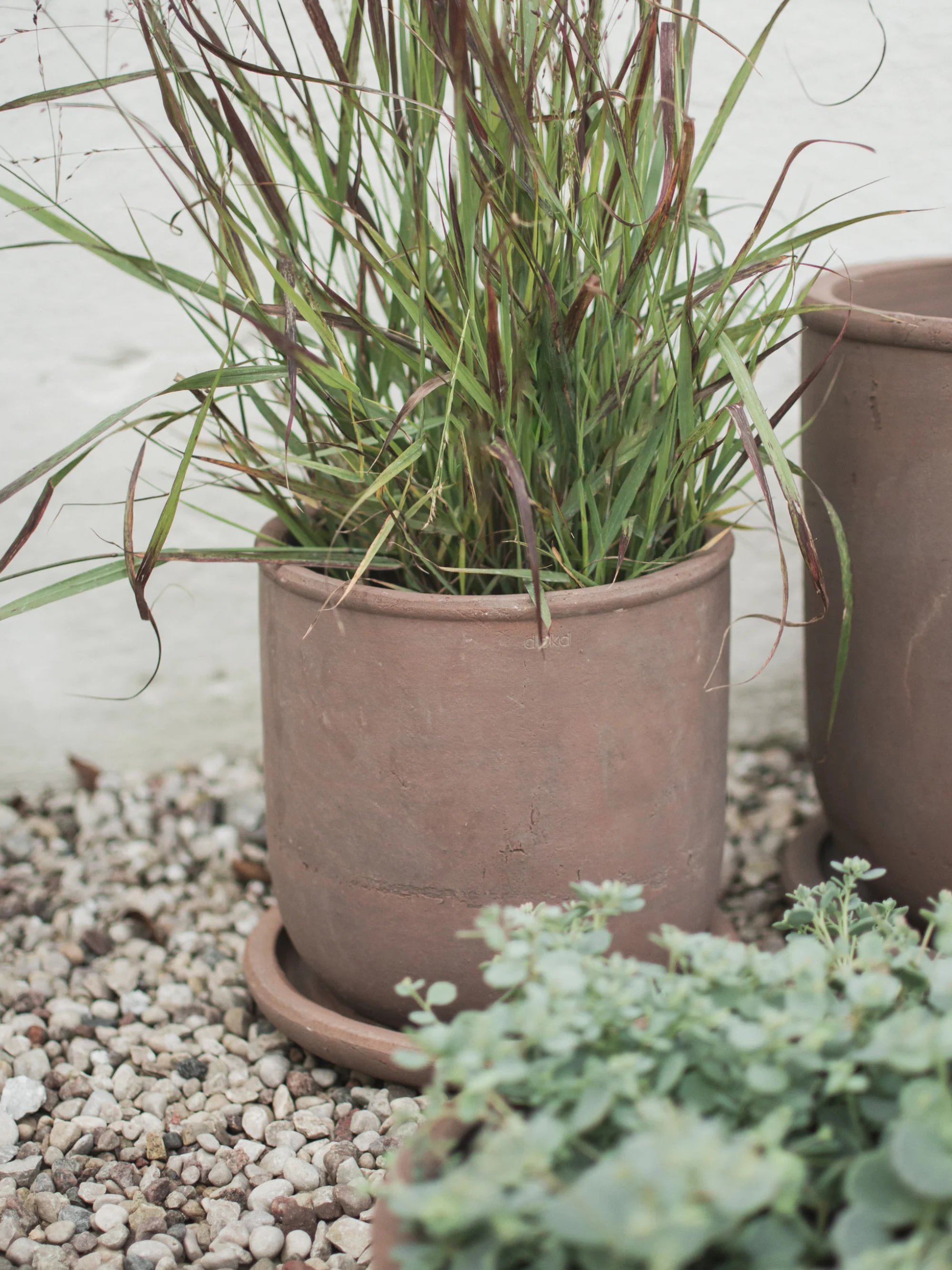 Outdoor bloempot Terra van terracotta, H 26 cm