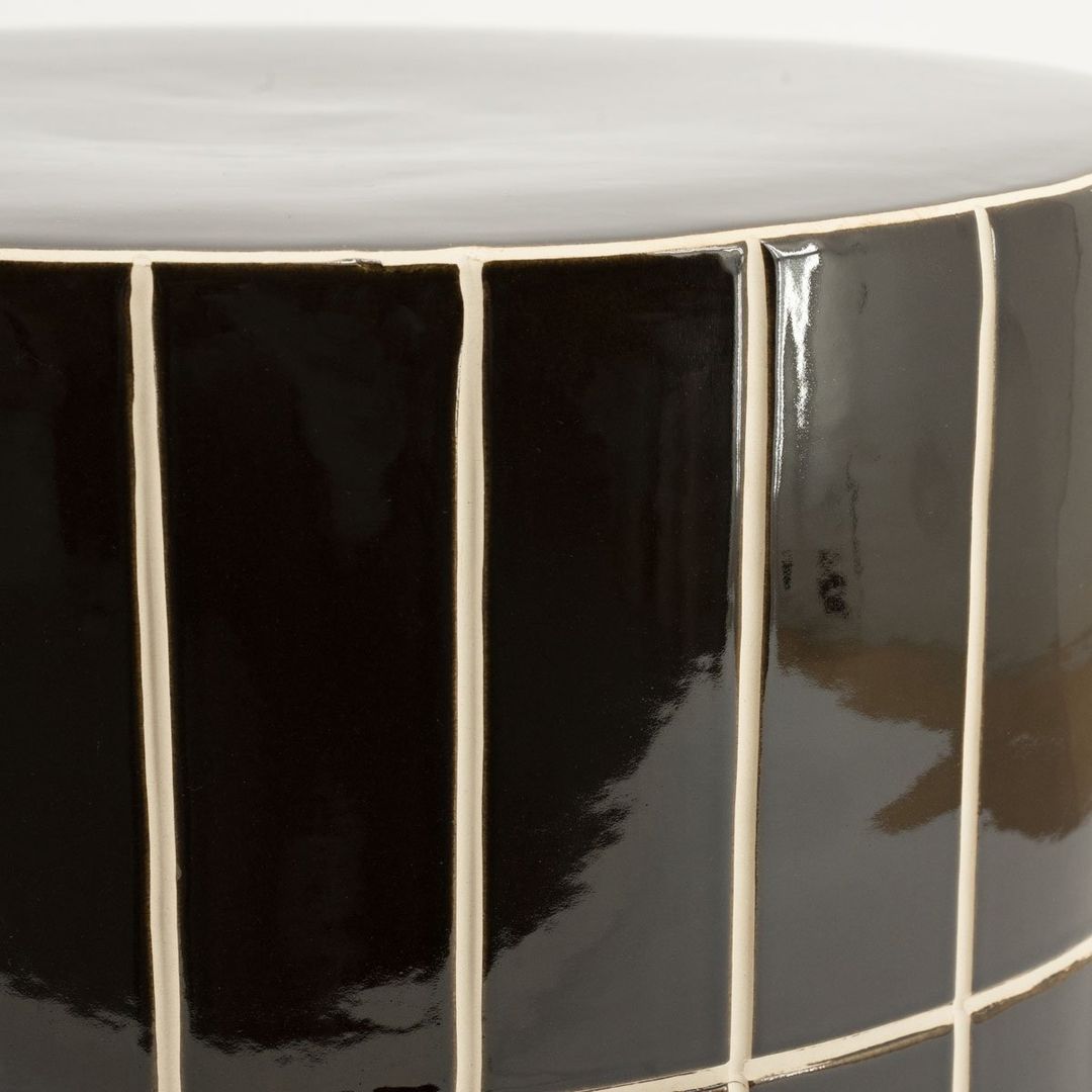 By Boo   TileTastic 1 Bijzettafel