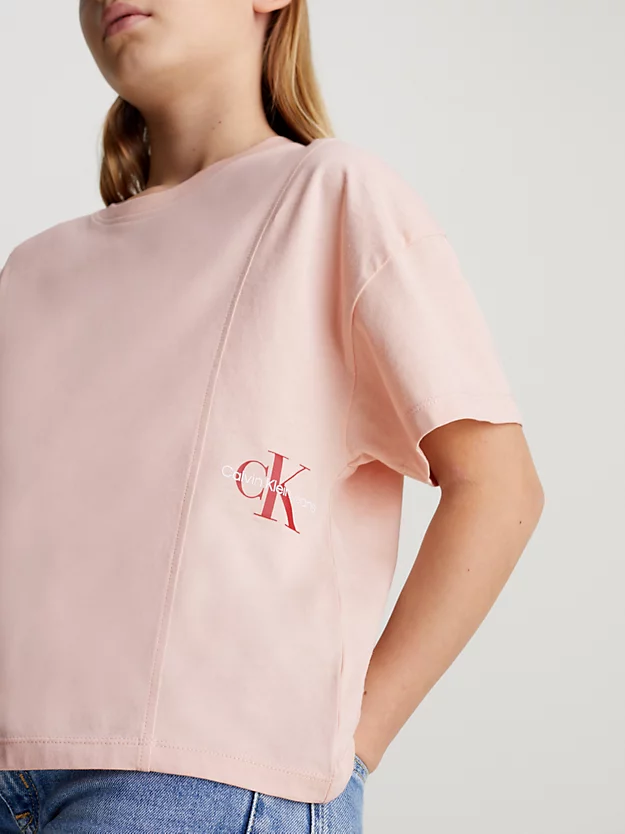 Camiseta com monograma e modelagem relaxada