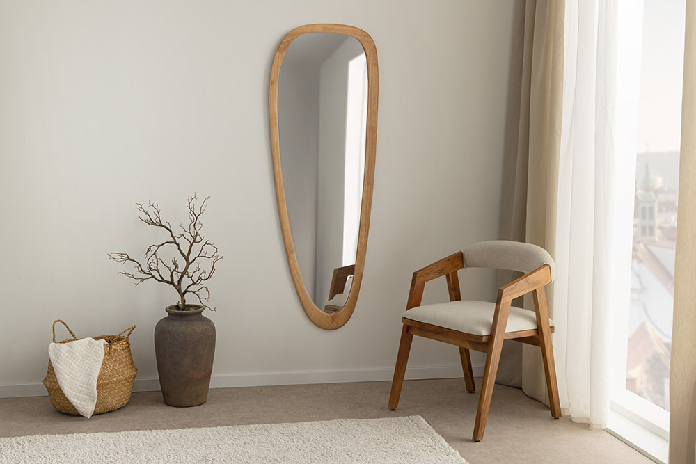 Massiver Wandspiegel ORGANIC 165cm natur Eichenholz-Design