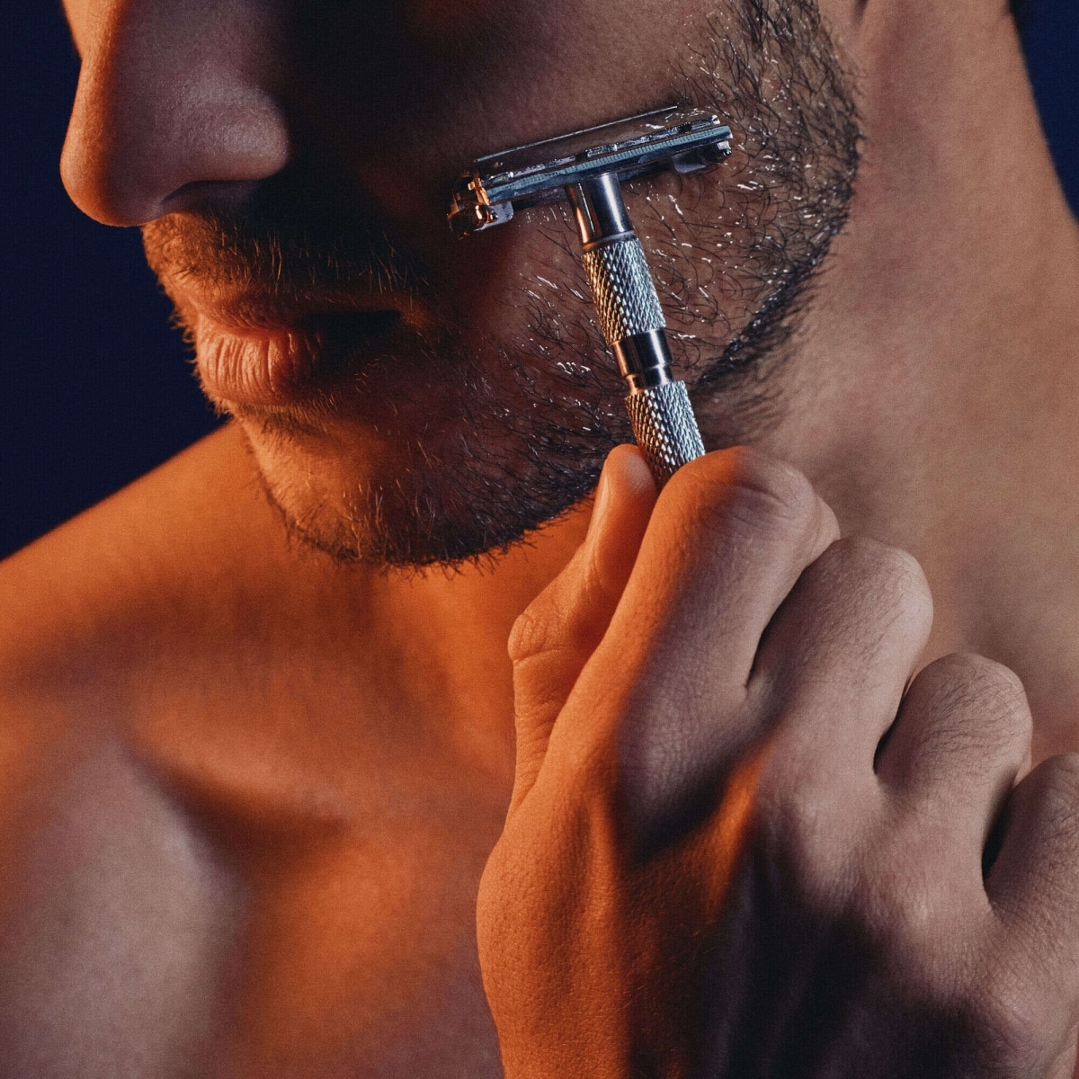 DIOR SauvageGel de Rasage Parfumé - Aide à Protéger des Irritations - Haute Précision