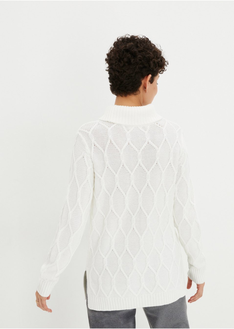 Pull en maille torsadée