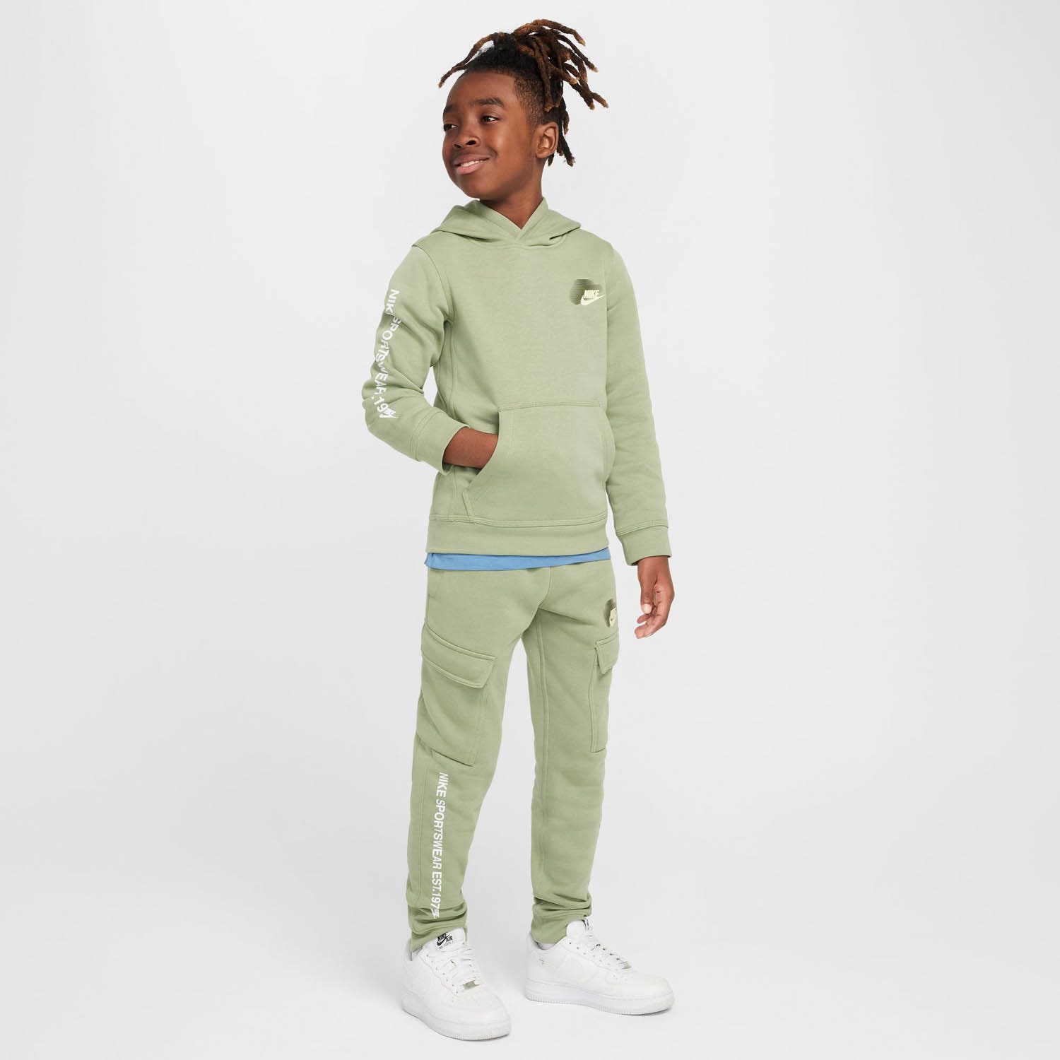 Nike  Sportswear Standard Issue