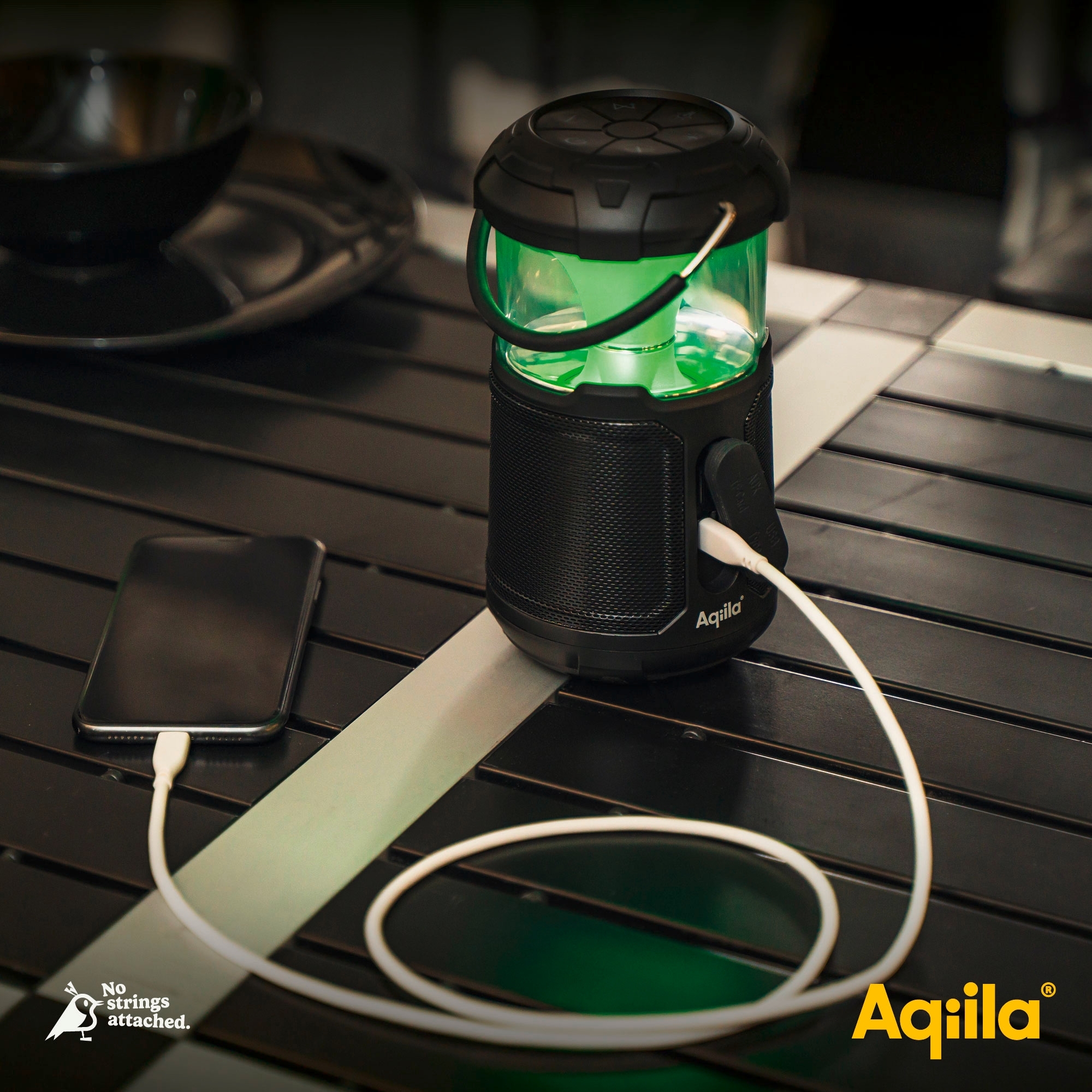 Aqiila Soundbird B10 3 in 1 Lampe, Lautsprecher und Powerbank 10000 mAh