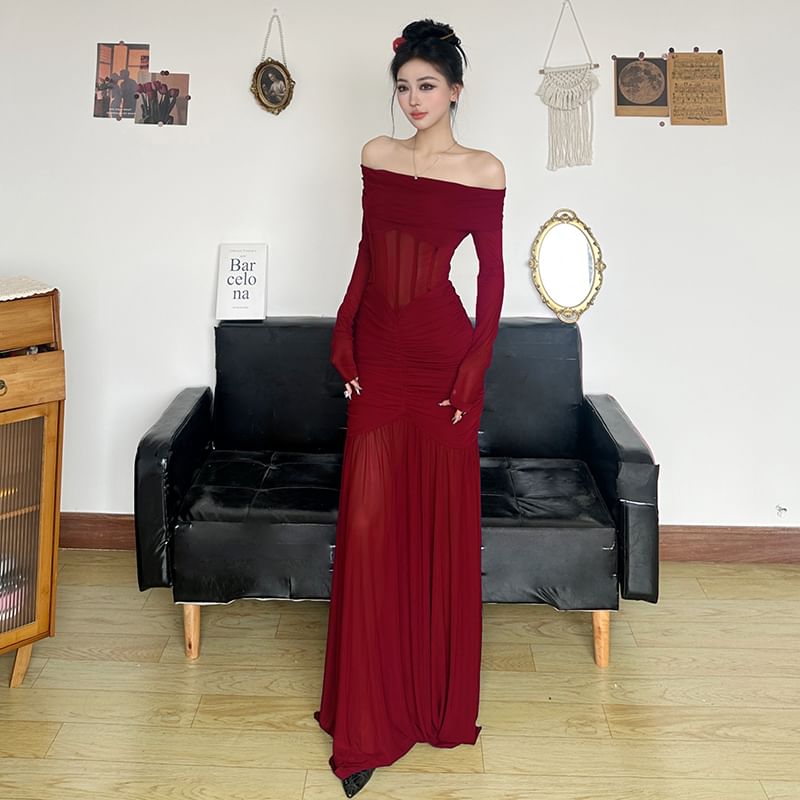 Amyway - Lange mouw off-shoulder maxi-zeemeerminjurk met effen gerimpeld mesh-paneel
