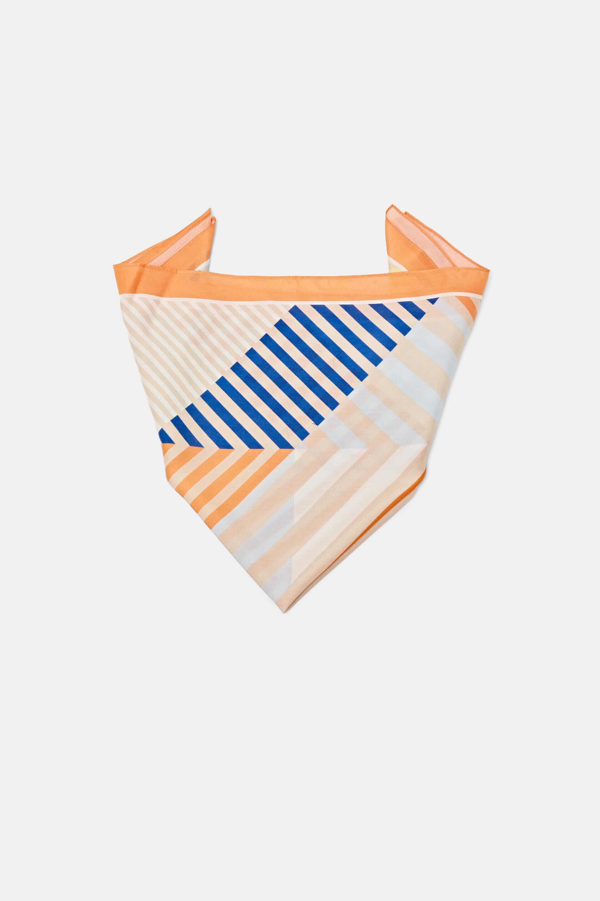 Foulard carré à teneur en soie animé d’un mélange de motifs