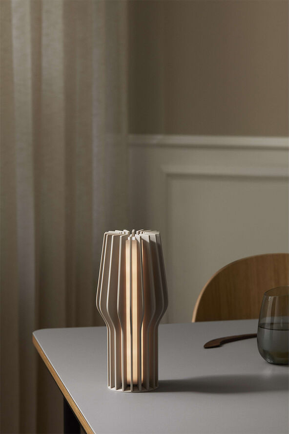 Eva Solo Radiant LED Portable Table Lamp Pearl beige