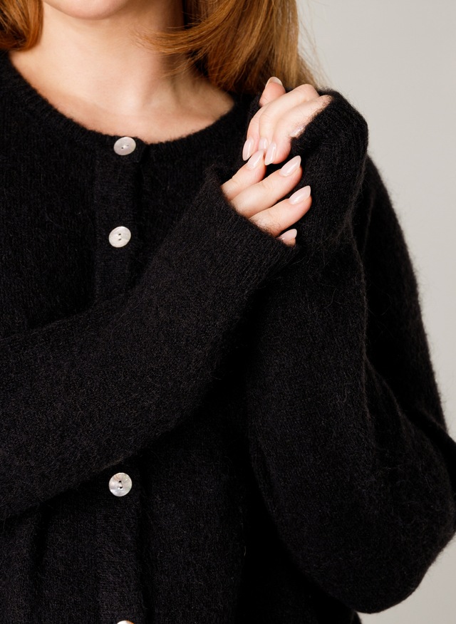 Base Level Curvy Cardigan »Yulia«, mit Woll-Anteil und Knopfleiste