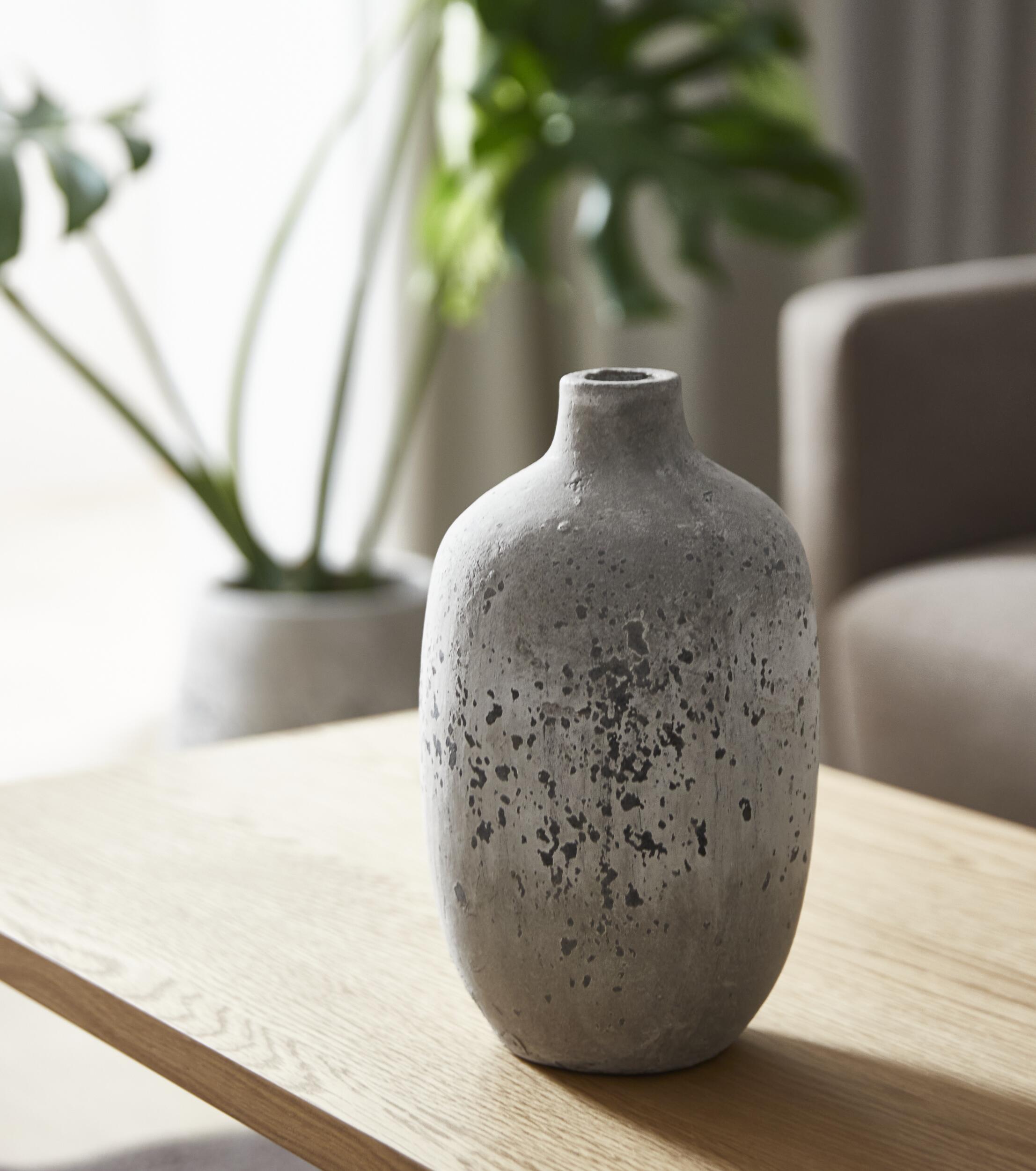 Alesso Vase 27 x 15,5 cm