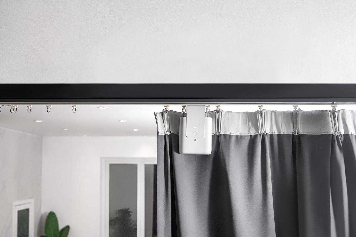 Aqara - Curtain Driver E1 (Rod Version)