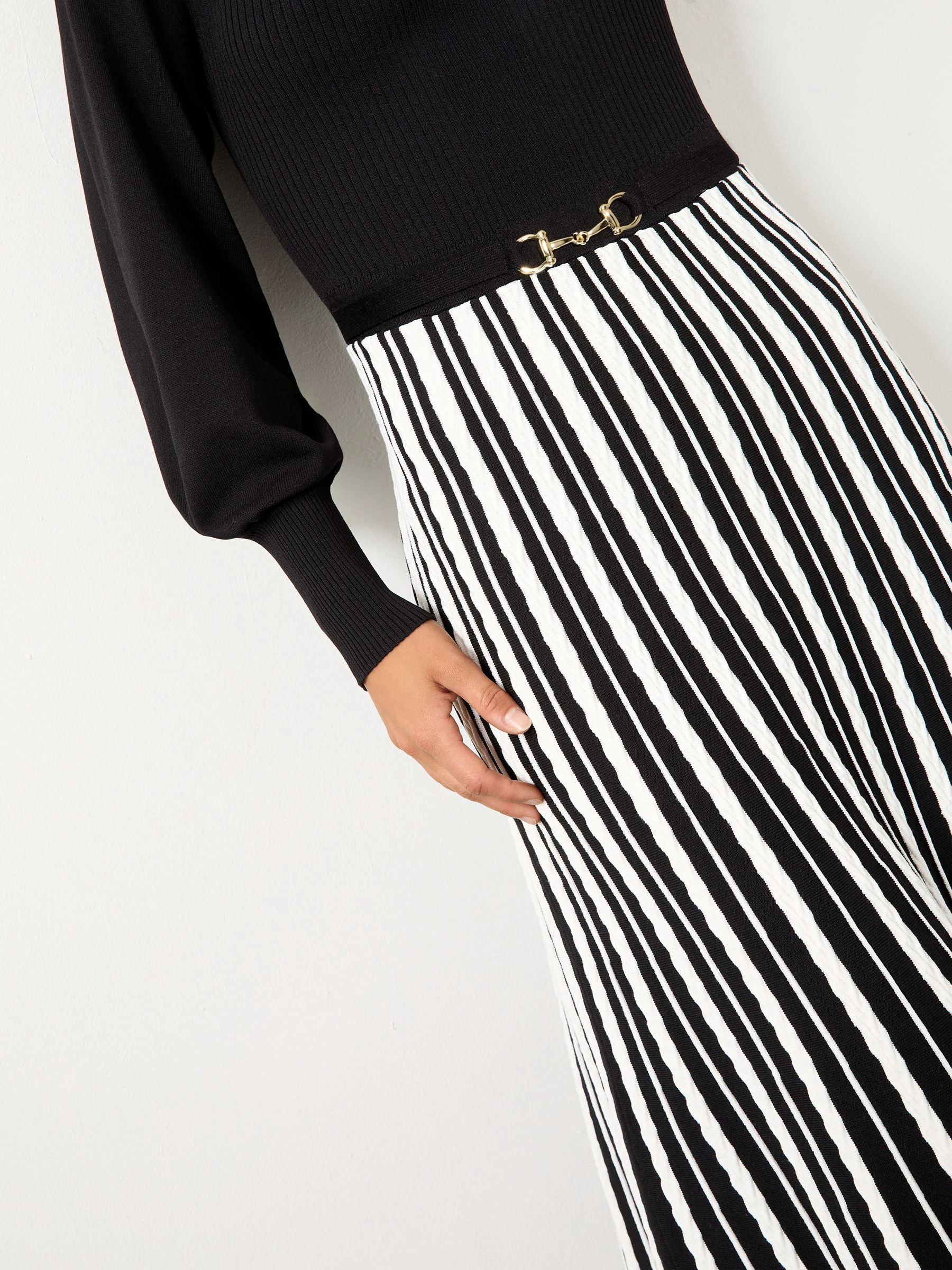 Lipsy Gold Snaffle Trim Crew Neck Long Sleeve Stripe Patterned Knitted Midi Dress