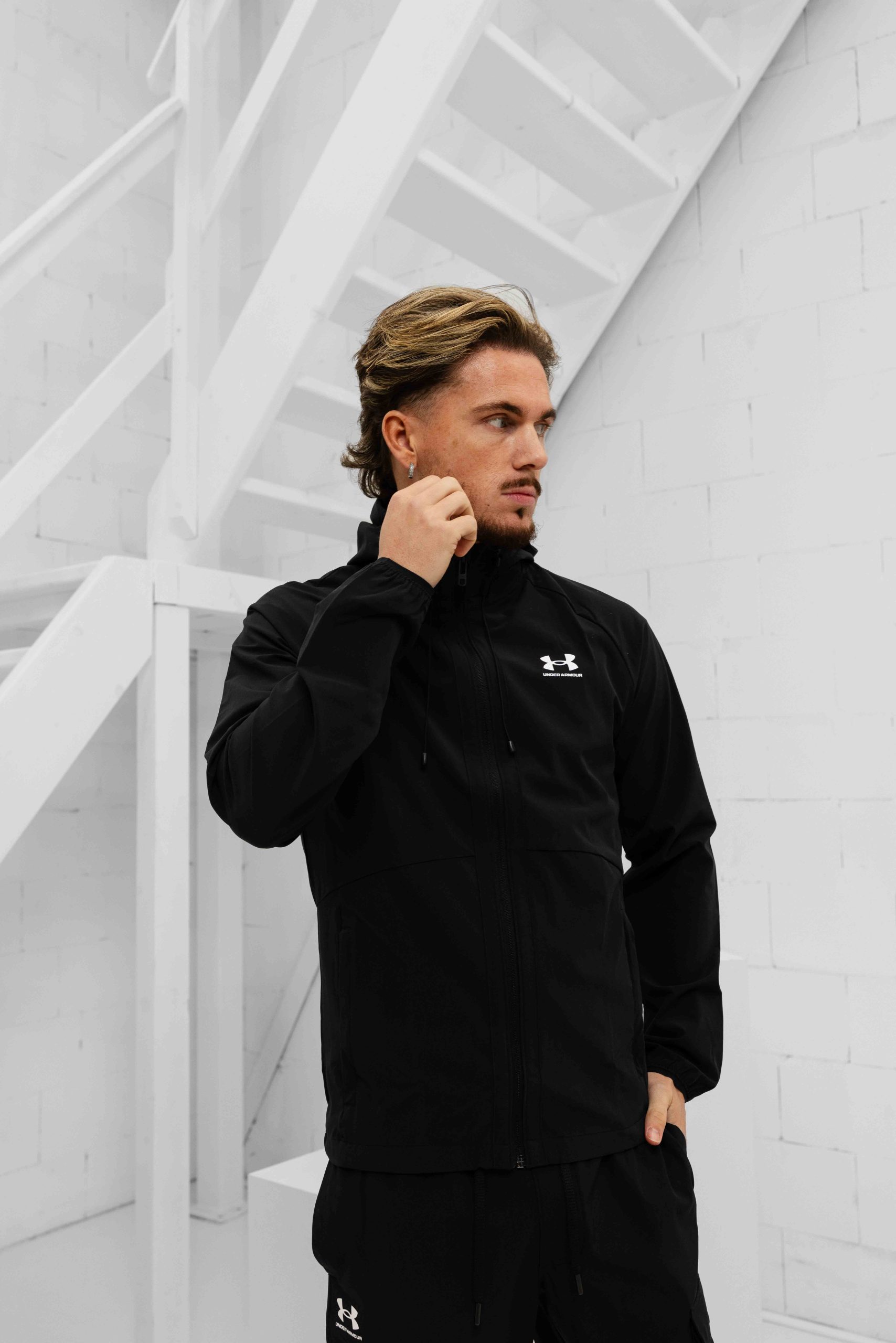 Under Armour Vibe Woven Cargo Trainingspak Heren Zwart