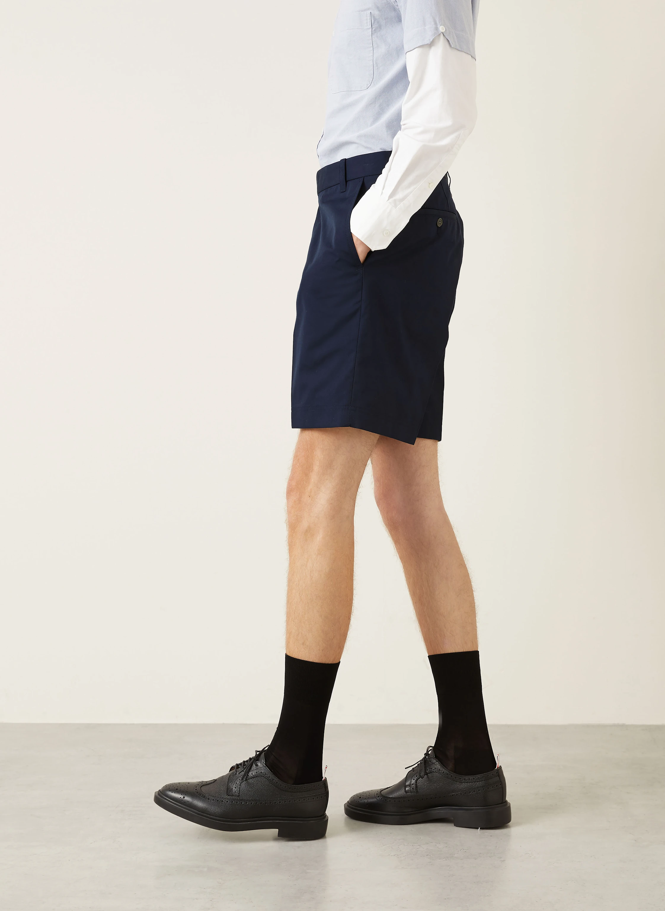 THOM BROWNE. Chinoshorts Extra Slim Fit