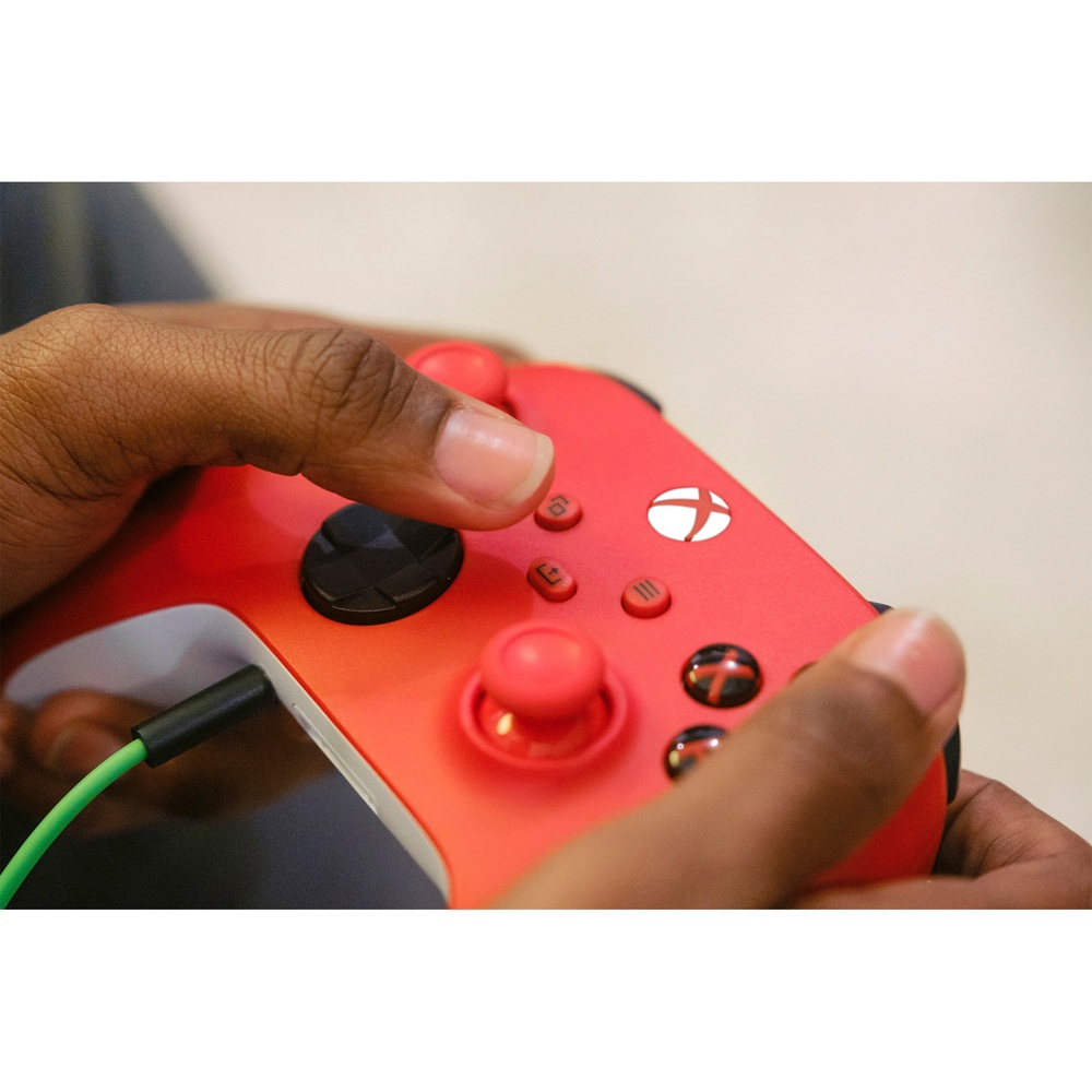Xbox Wireless Controller – Pulsrot