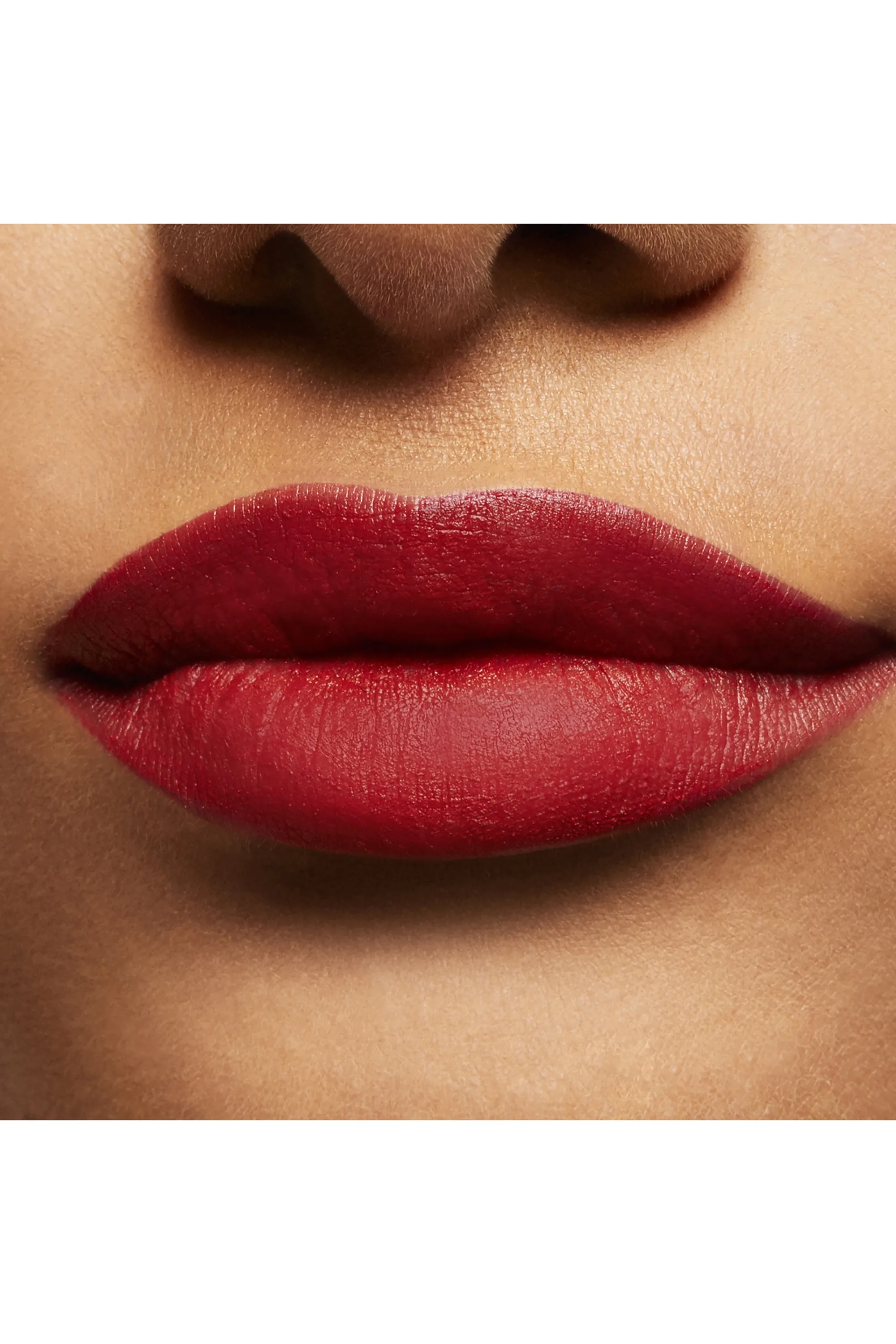 M.A.C Rouge à Lèvres Powder Kiss-24 g