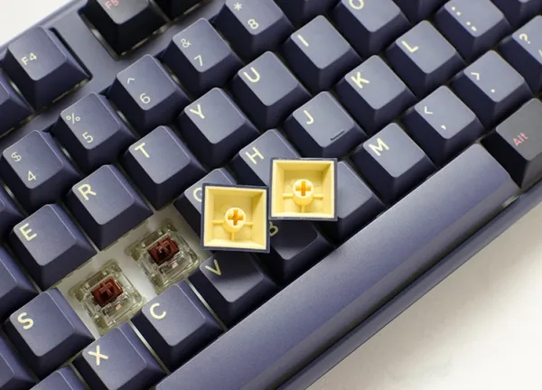 Ducky One 3 TKL, Tenkeyless (80 - 87%), Ledningsført, USB, Mekanisk, RGB LED, Blå