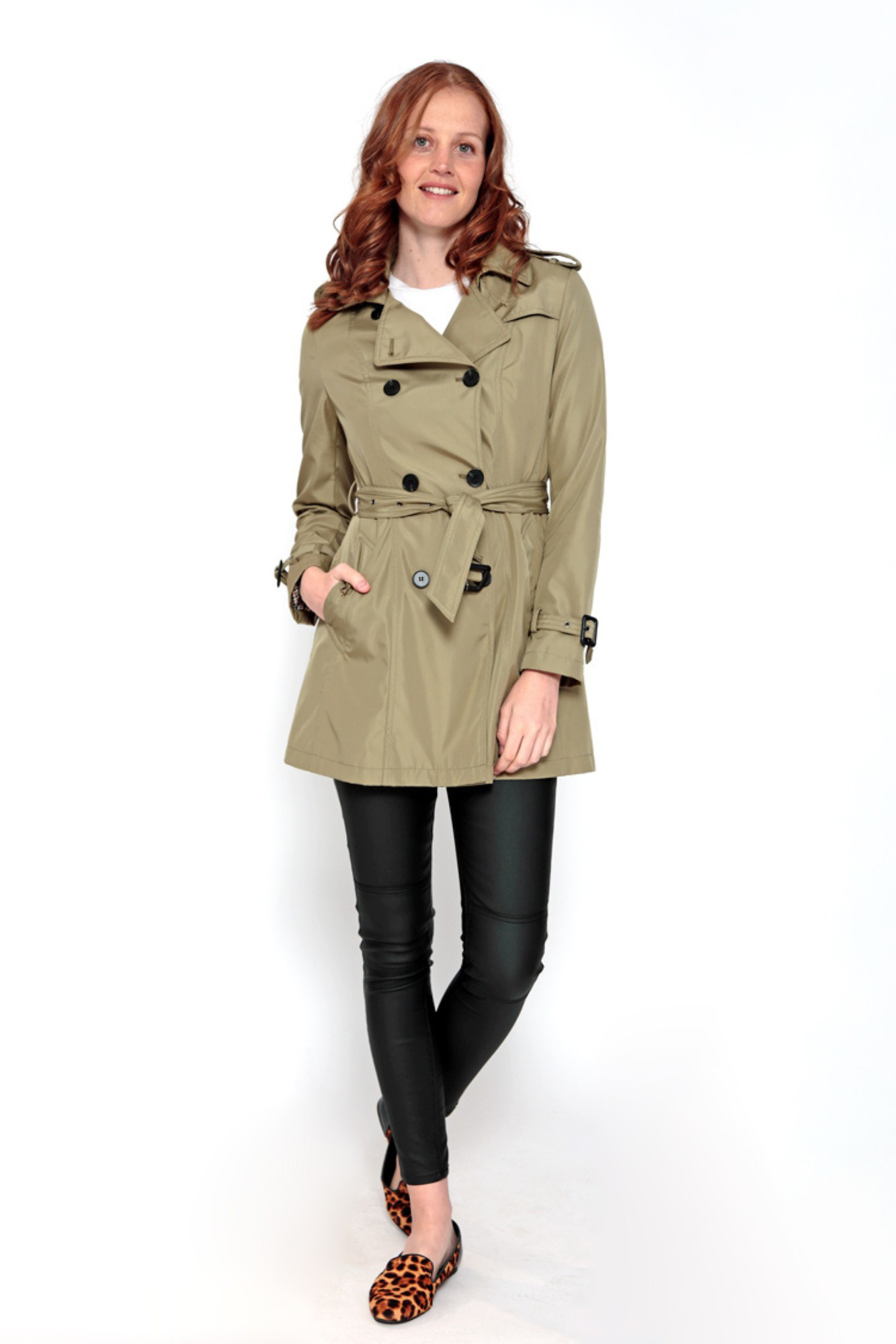 Trench coat abotoado com cinto