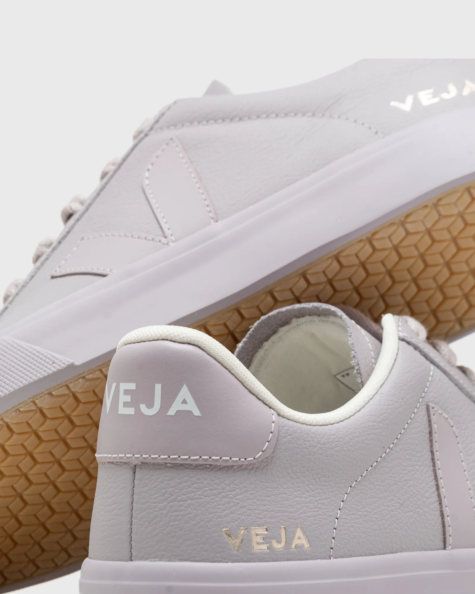 Veja CAMPO CHEFREE LEATHER